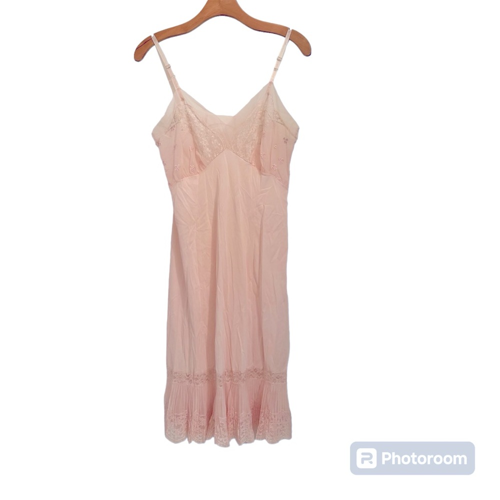 Vintage 1960s Van Raalte Pale Pink Opaquelon Slip Chemise Dress Lace Size 36